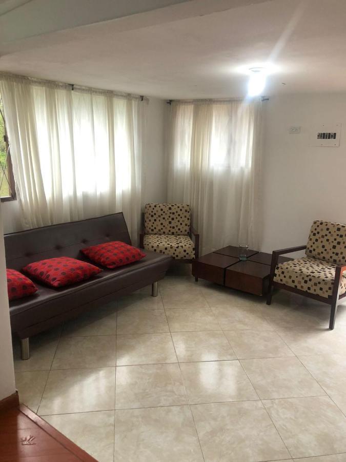 Hacienda Moncora Cabana Lago P 1 El Rosal المظهر الخارجي الصورة